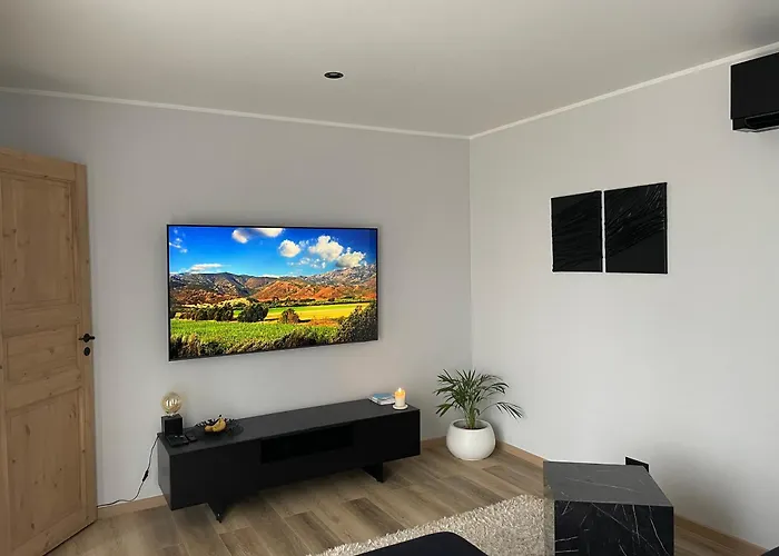 Holiday home Kuusemaee Puhkemaja Raegavere