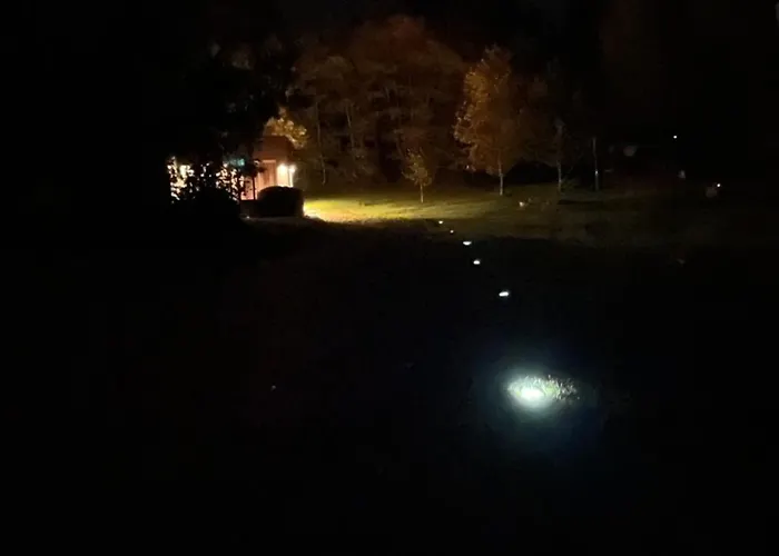 Kuusemaee Puhkemaja * Raegavere